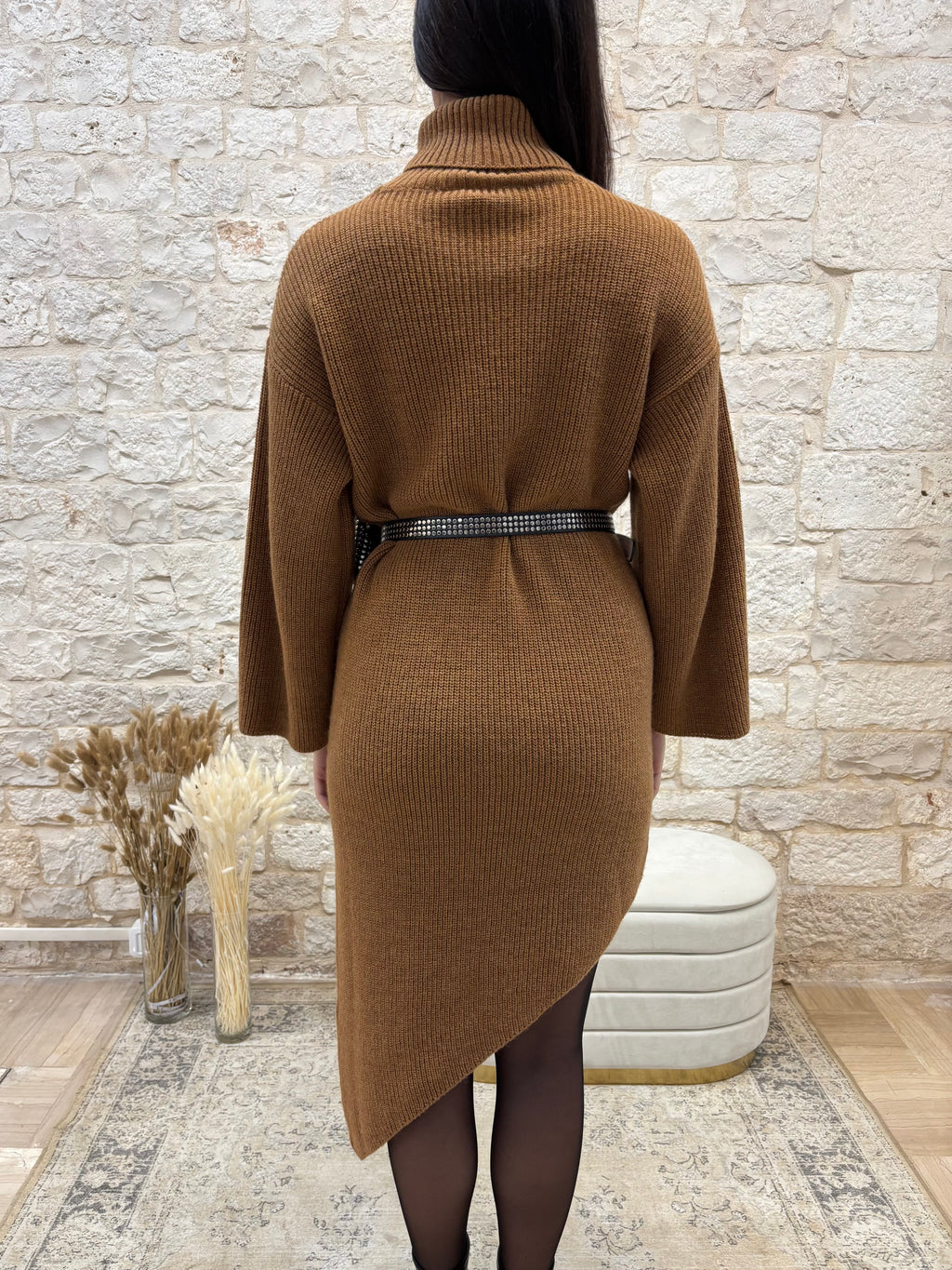 Abito Irregolare Marrone Kontatto - Collo Alto Morbido | VIA32