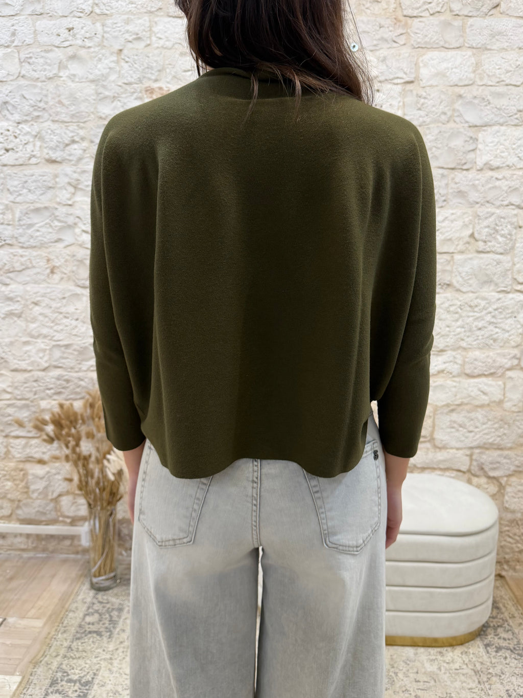 Maglia Verde Oliva a Scatola Kontatto - Collo a Cratere Moderno | VIA32