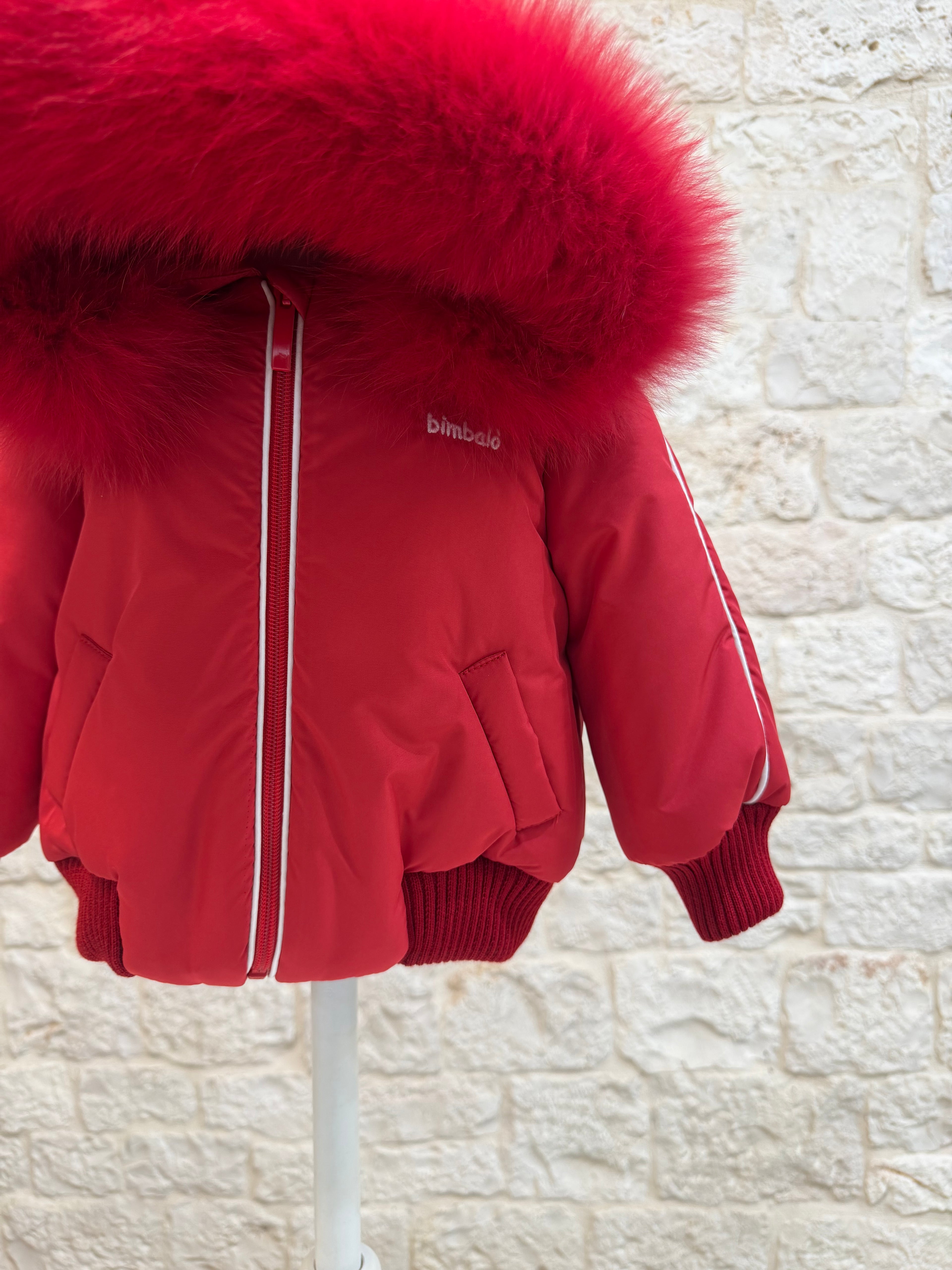 Piumino Bimbo Bimbaló Rosso Corto - Con Cappuccio Pelliccia e Scritta | VIA32