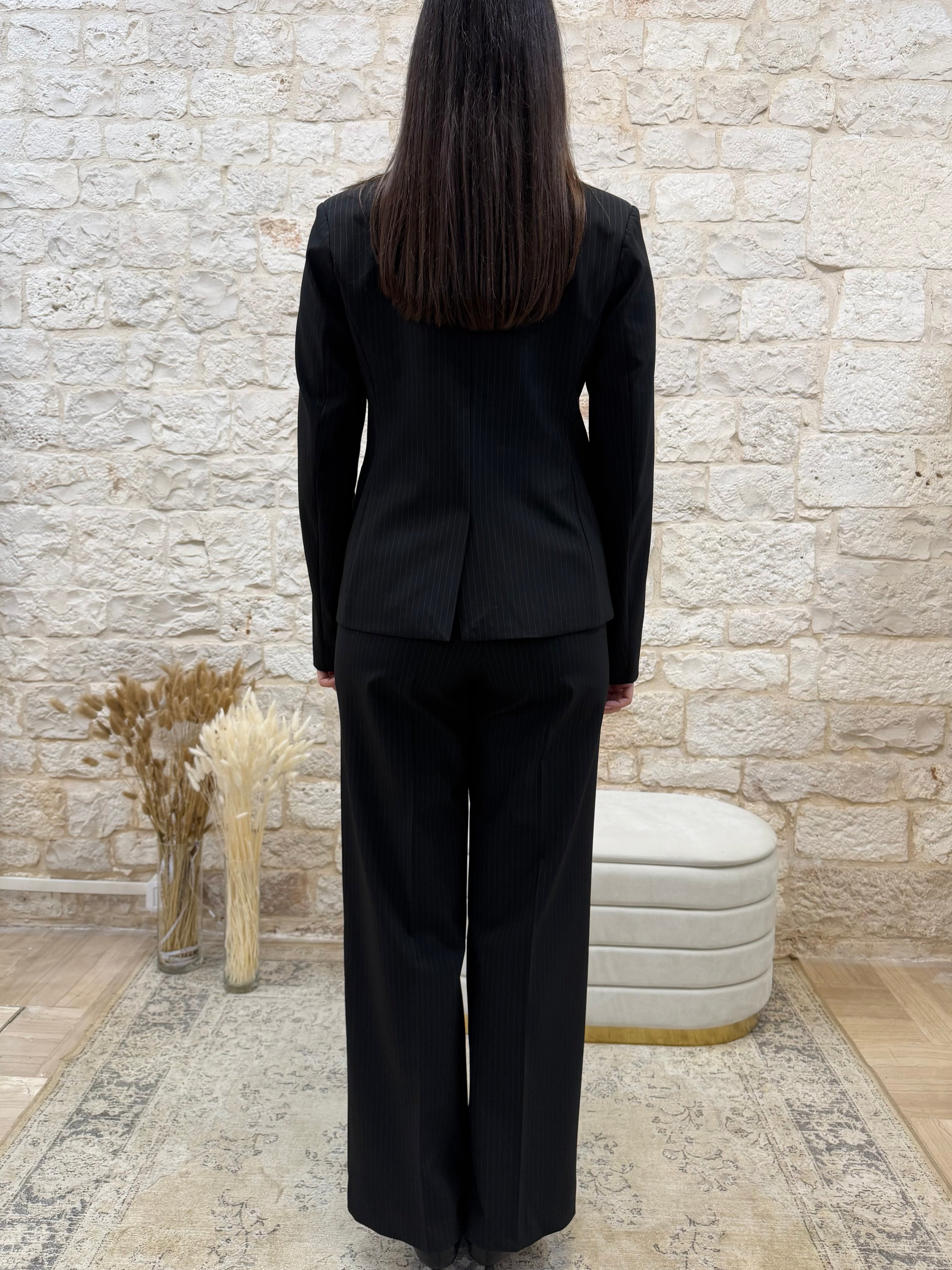 Pantalone Gessato Nero a Gamba Dritta Youdecide - Elegante e Versatile | VIA32