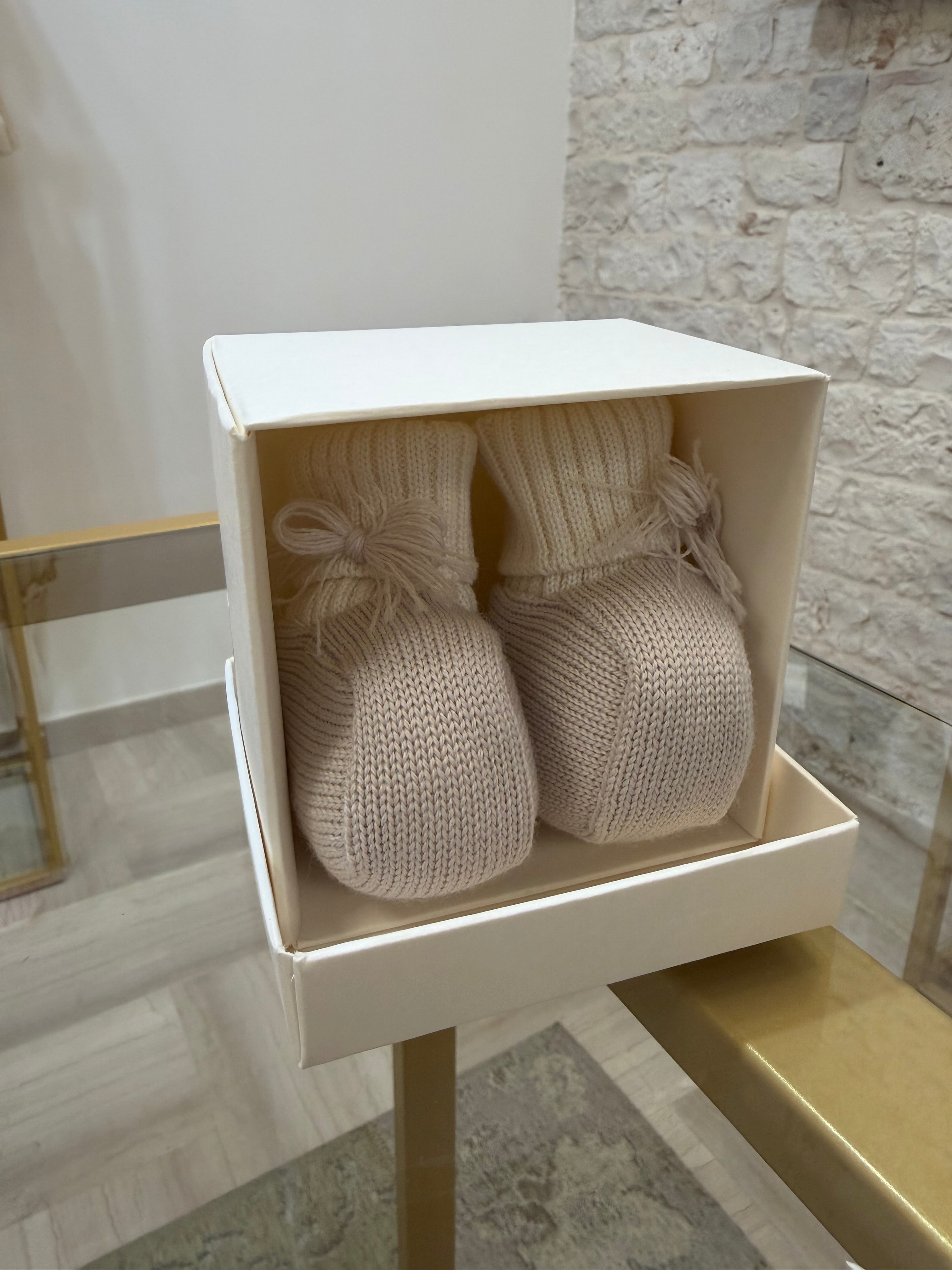 Scarpine tortora e panna 100% lana neonata Bimbaló|VIA32